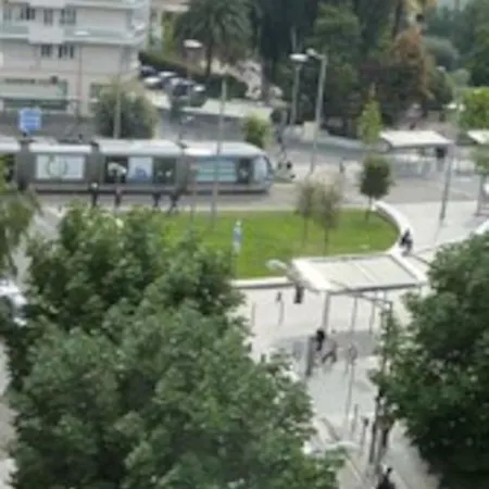 Apartment Luxury 2 Bed Sleeps 4, A/c - Center Nizza