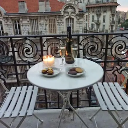 Luxury 2 Bed Sleeps 4, A/c - Center Lejlighed Nice
